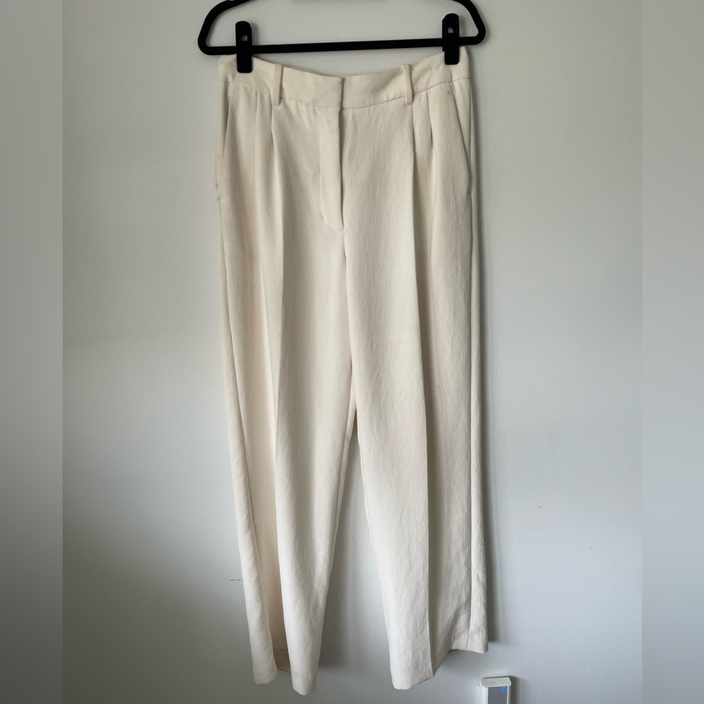 Aritzia Effortless Pant Cream